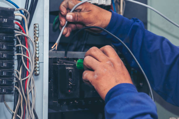 Best Affordable Electrician  in Bridgeport, TX